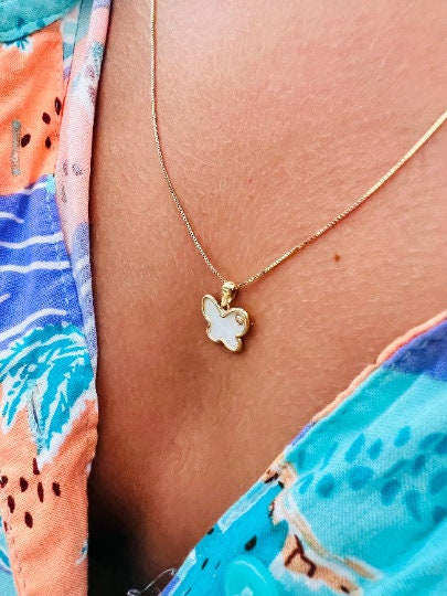 COLGANTE Mariposa Oro Amarillo de 18 kilates y brillante de 0.0 3 ct