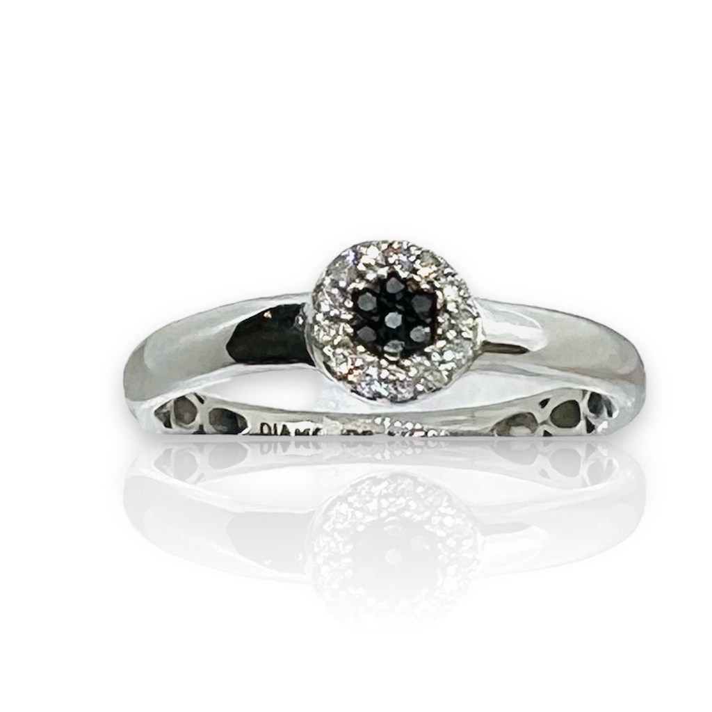 ANILLO BRILLANTES Negros y Blancos en Oro Blanco  de 18 kilates